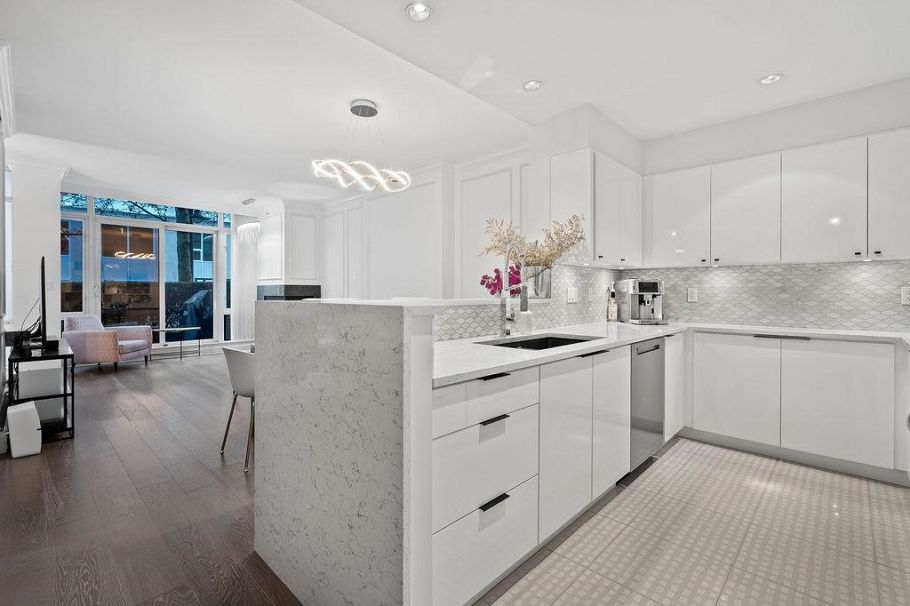 493 Broughton Street Vancouver, BC - 17