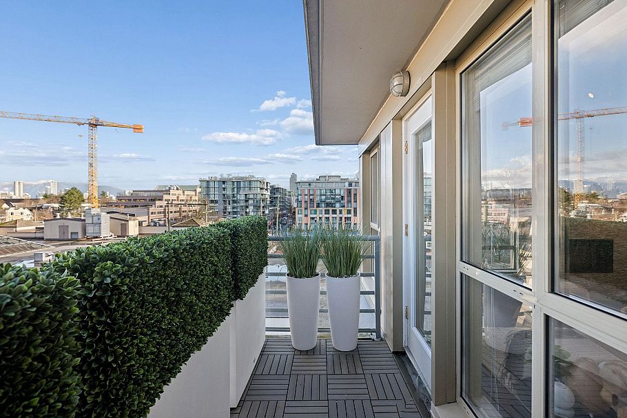 706 2137 W 10th Avenue Vancouver, BC - 9