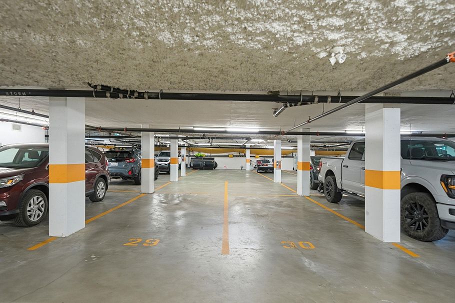 54 433 Seymour River Place North Vancouver, BC - 26