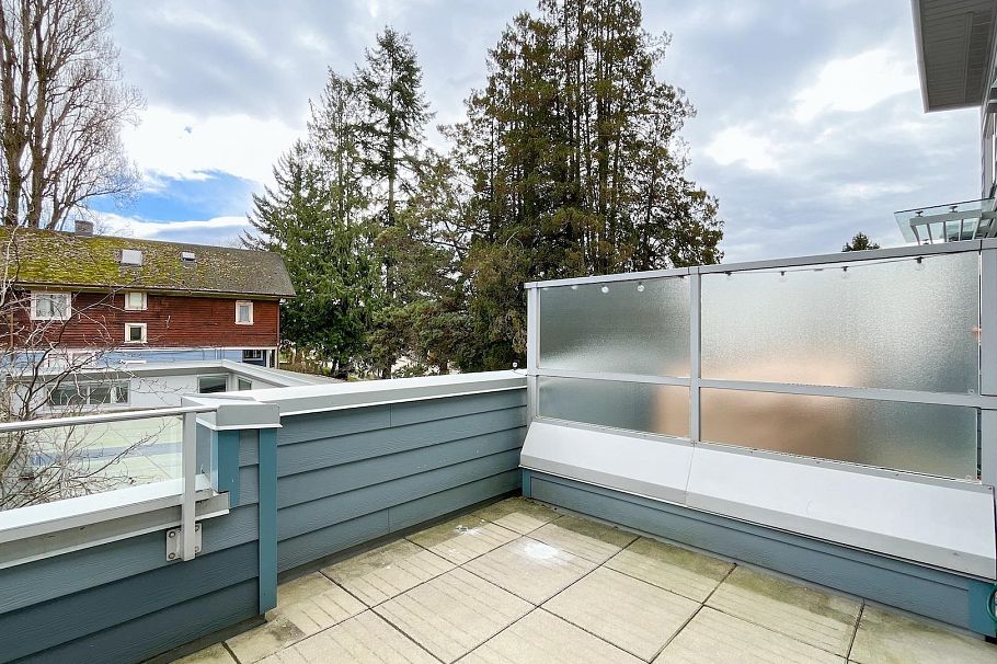 4888 Eldorado Mews Vancouver, BC - 35