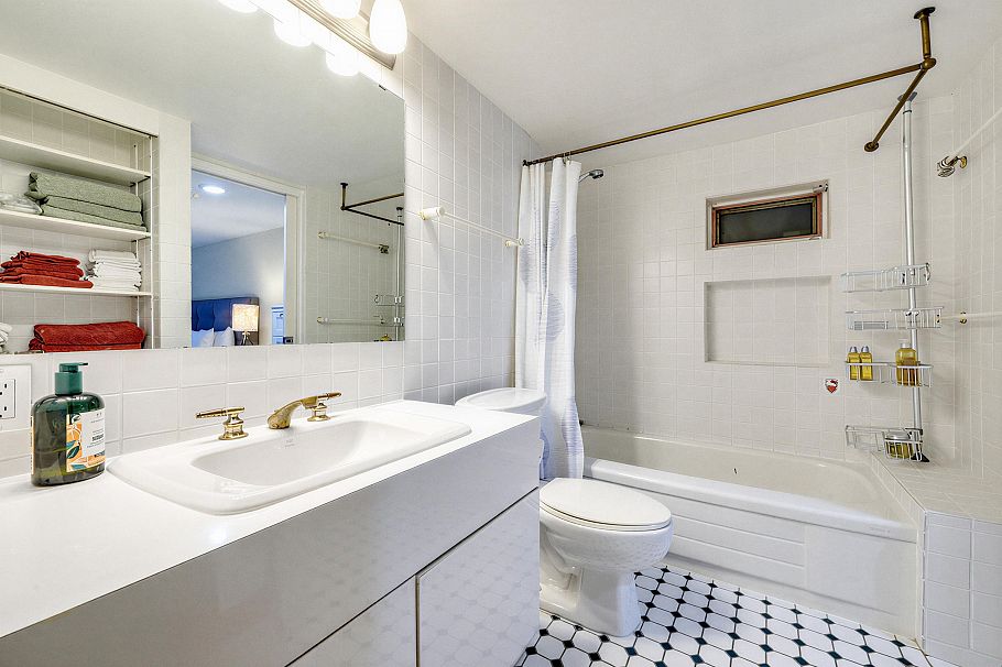 3131 Point Grey Road Vancouver, BC - 17