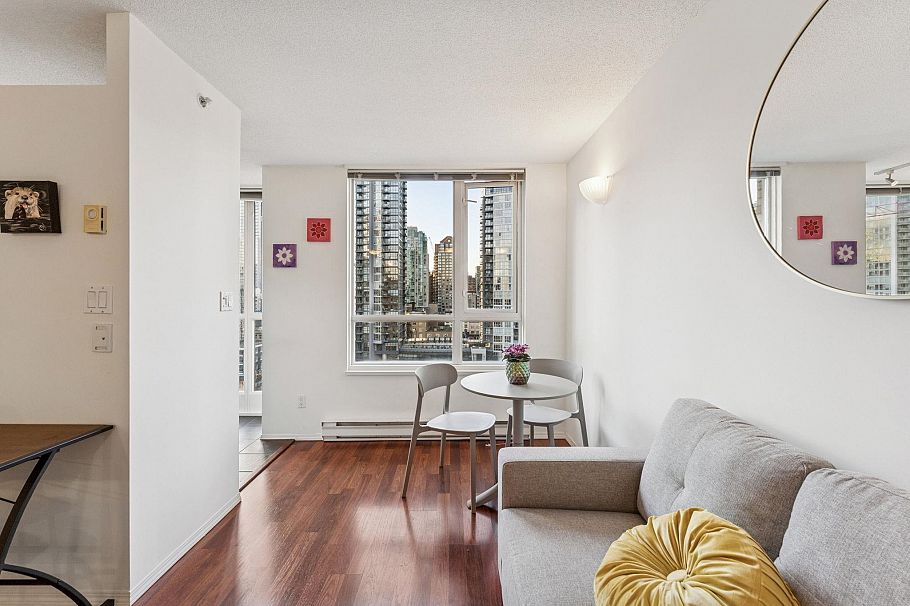 1202 1188 Richards Street Vancouver, BC - 8