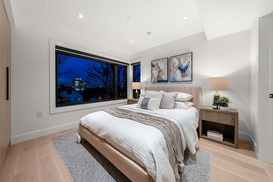 3679 Pandora Street Vancouver, BC - 24