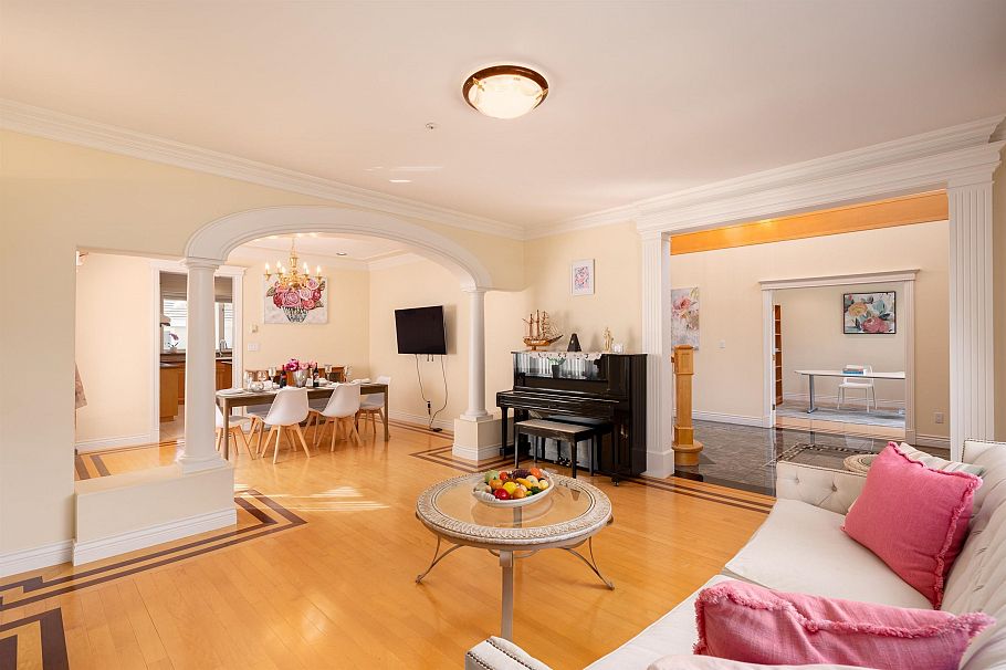 6669 Heather Street Vancouver, BC - 4