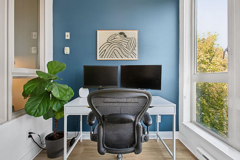 308 688 E 17th Avenue Vancouver, BC - 11