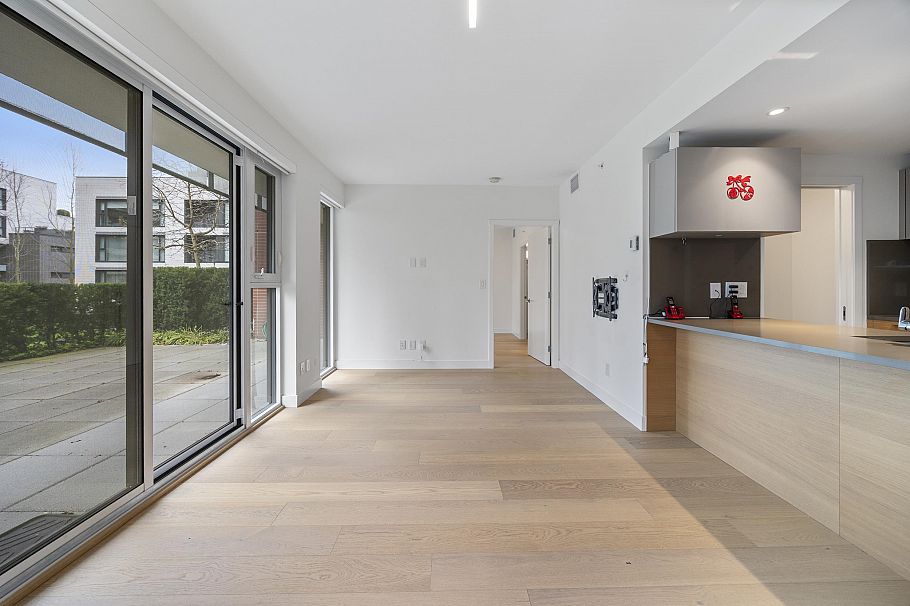 210 7128 Adera Street Vancouver, BC - 6