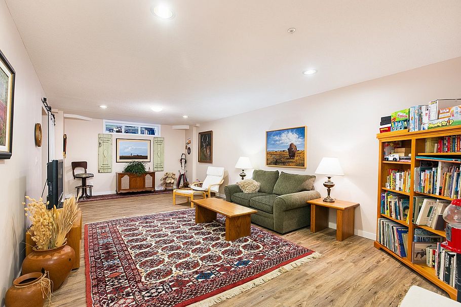 TH D 1133 E 29th Street North Vancouver, BC - 17