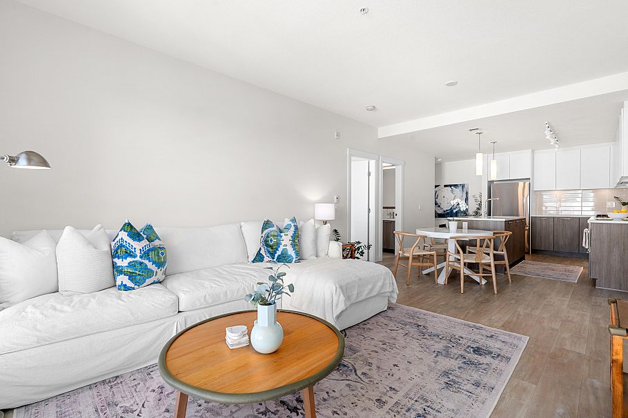 205 615 E 3rd Street North Vancouver, BC - 13