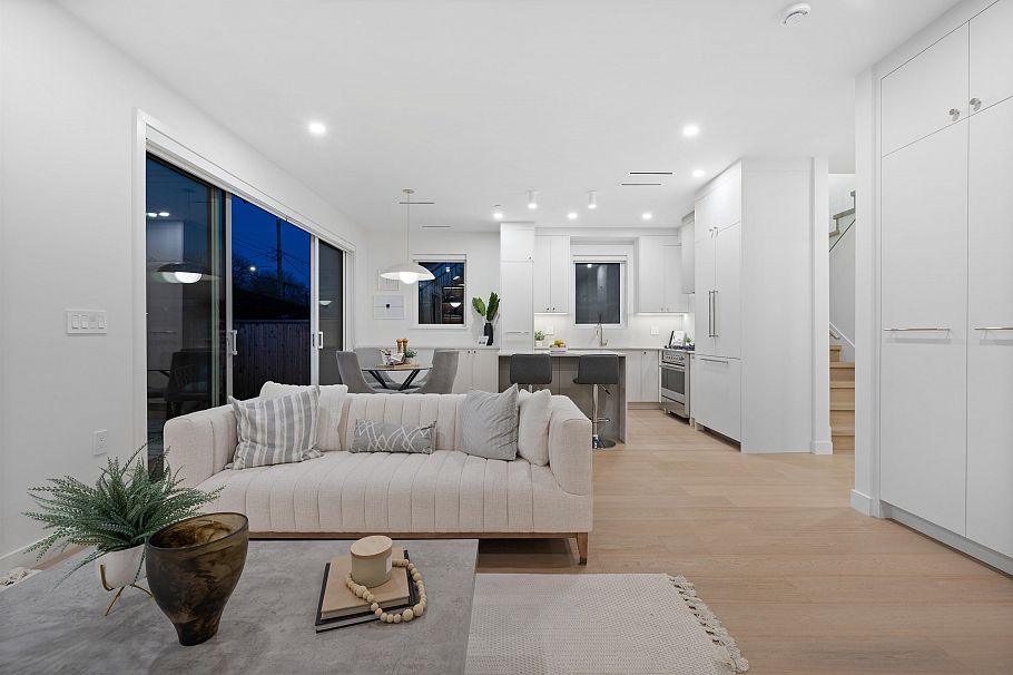 2 2253 Grant Street Vancouver, BC - 6