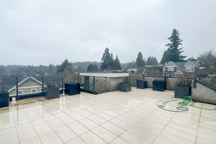 3950 W 37th Avenue Vancouver, BC - 35