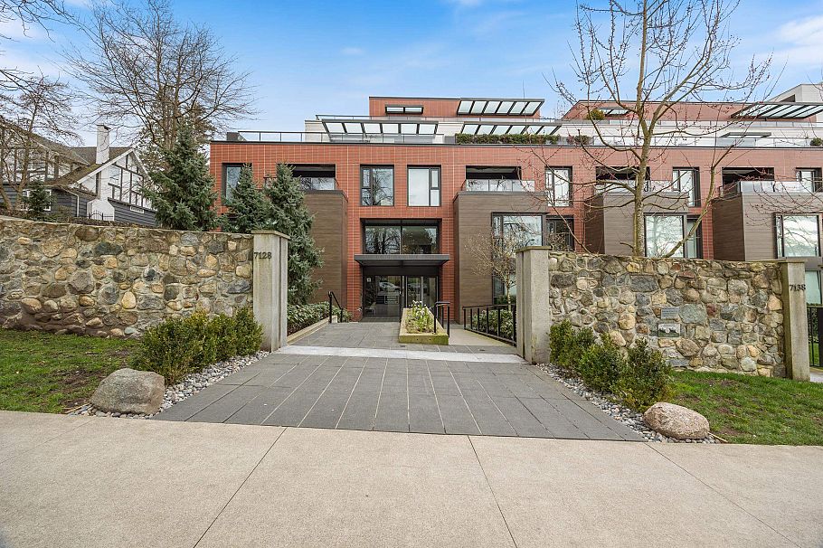 210 7128 Adera Street Vancouver, BC - 35