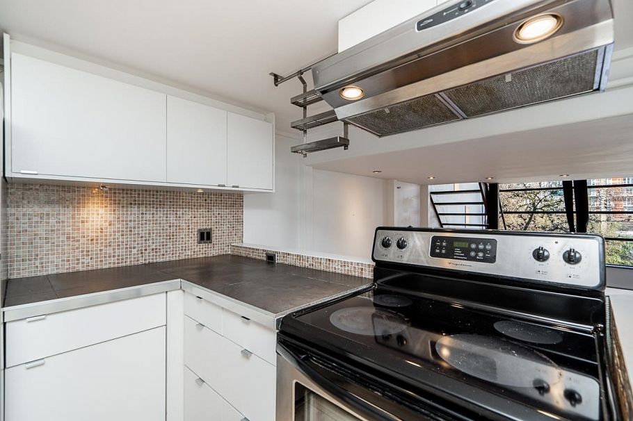 202 1850 Lorne Street Vancouver, BC - 14