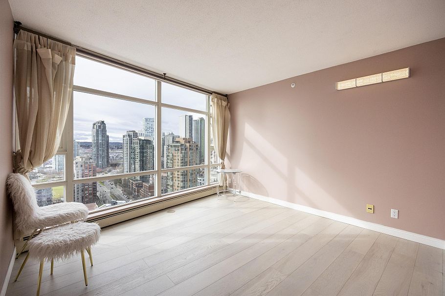 2907 198 Aquarius Mews Vancouver, BC - 21