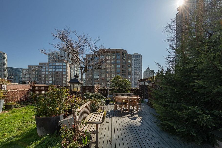 207 1178 Hamilton Street Vancouver, BC - 38