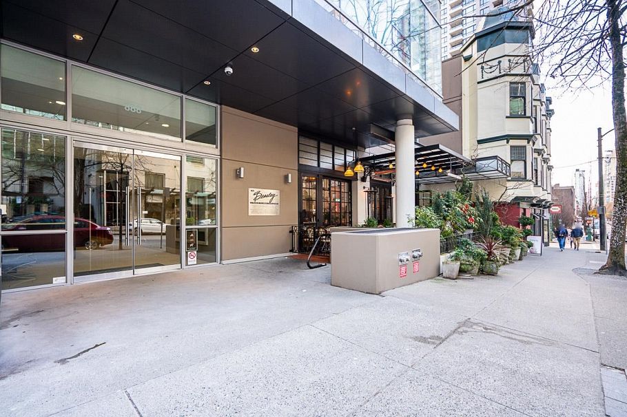 2504 888 Homer Street Vancouver, BC - 3