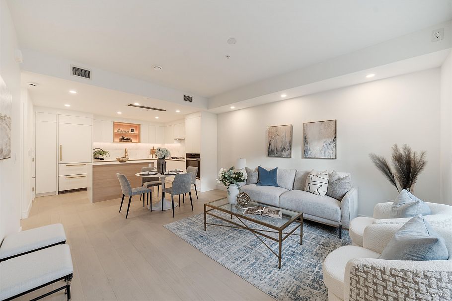 208 918 W 32nd Street Vancouver, BC - 2