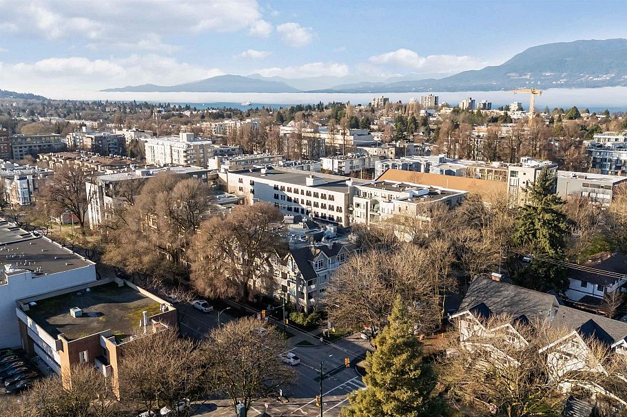 104 2755 Maple Street Vancouver, BC - 30