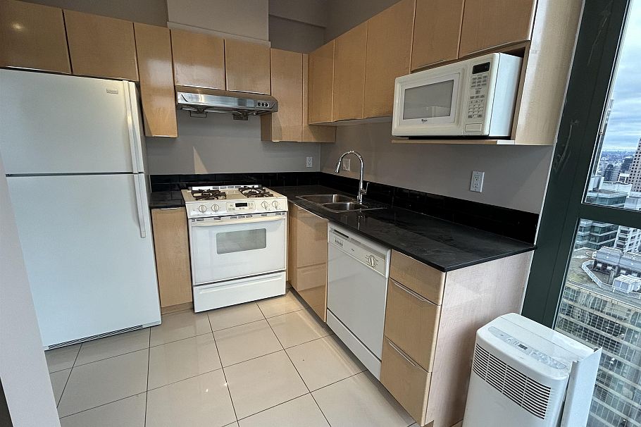 3102 1239 W Georgia Street Vancouver, BC - 16