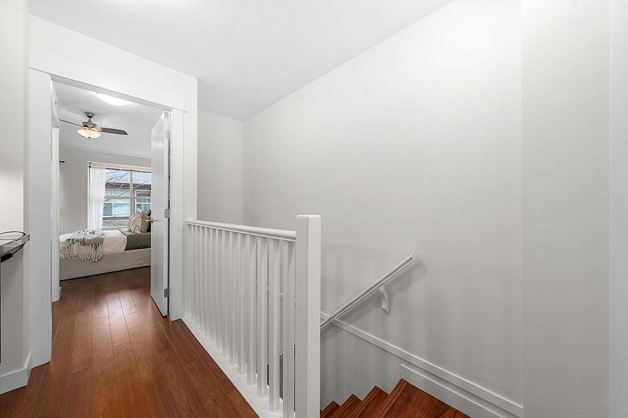 4 307 E 15th Street North Vancouver, BC - 15