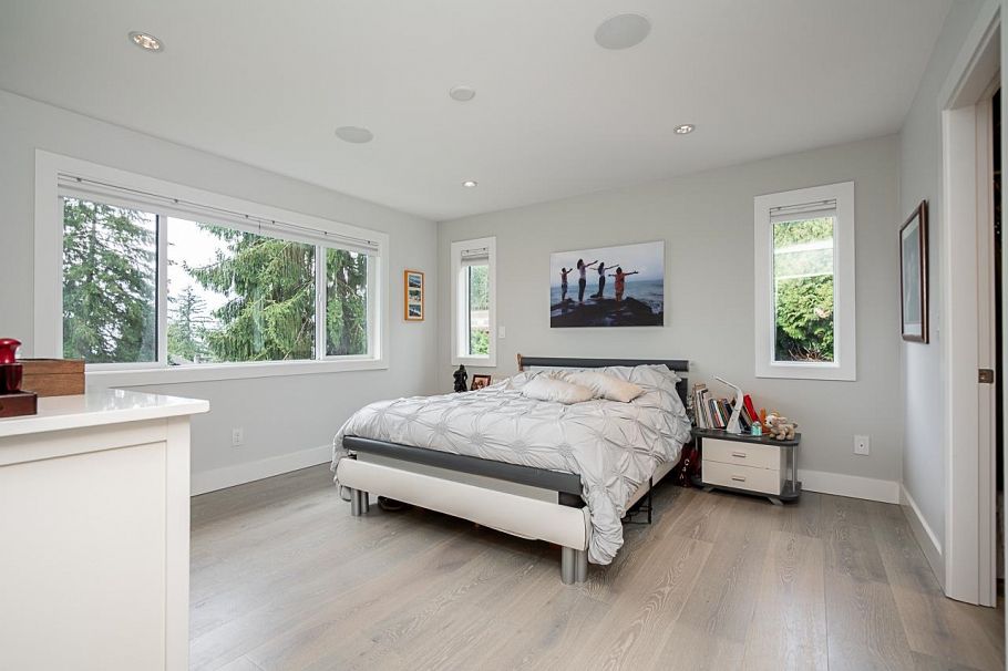 4365 Mountain Highway North Vancouver, BC - 17