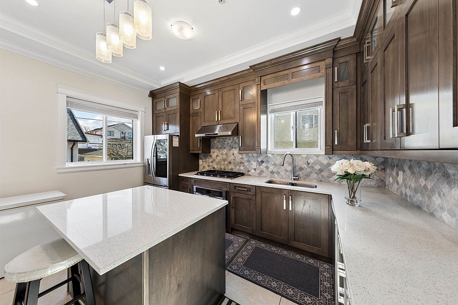 6182 Commercial Street Vancouver, BC - 19