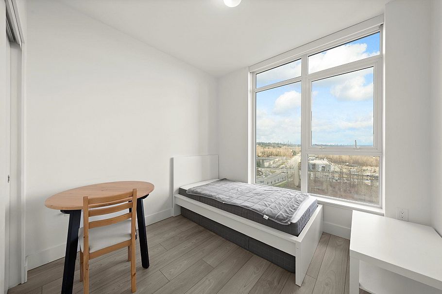 1405 3581 E Kent Avenue North Vancouver, BC - 10