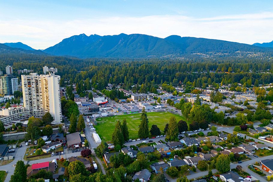 507 1677 Lloyd Avenue North Vancouver, BC - 37