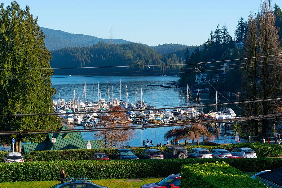 2341 Panorama Drive North Vancouver, BC - 5