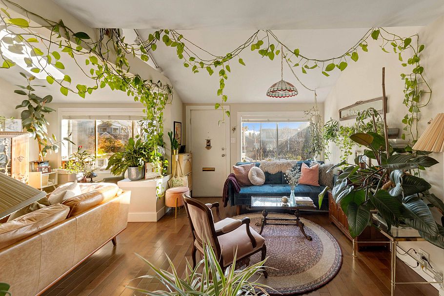 612 E 4th Street North Vancouver, BC - 3