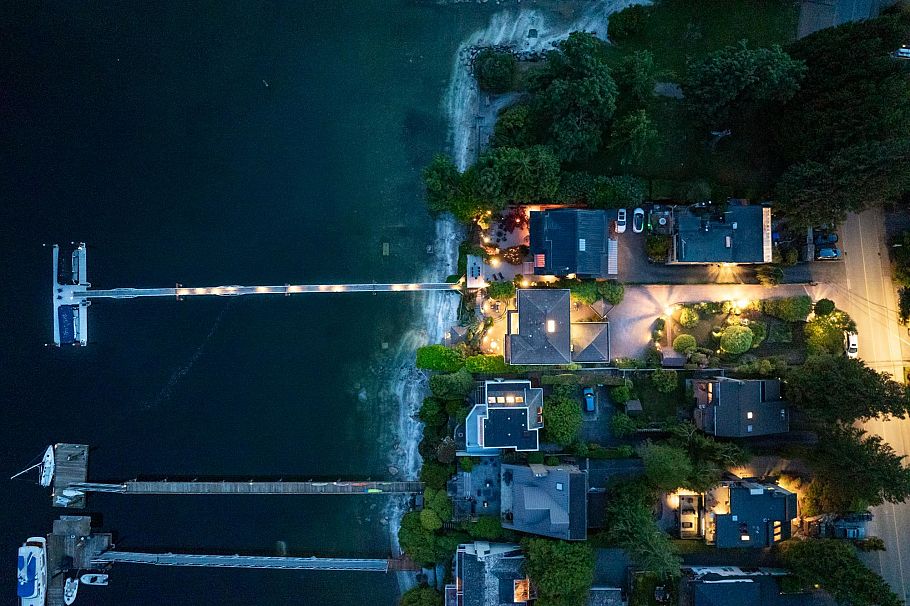 4625 Strathcona Road North Vancouver, BC - 4