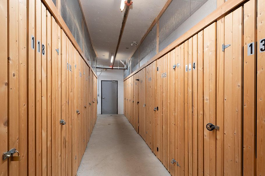 507 1677 Lloyd Avenue North Vancouver, BC - 32