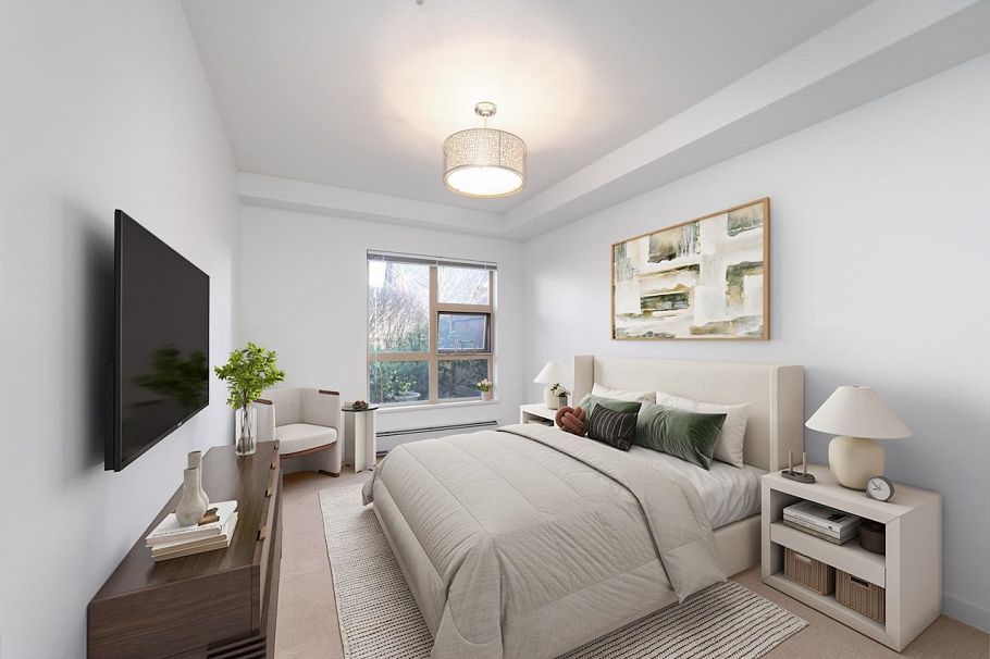 109 1033 St. Georges Avenue North Vancouver, BC - 7