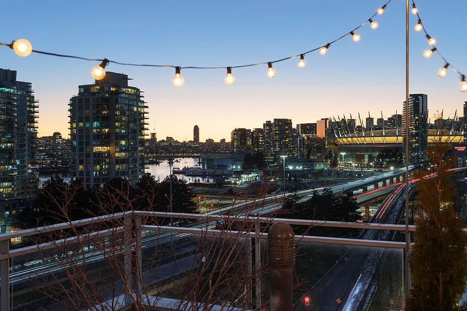 801 221 Union Street Vancouver, BC - 32