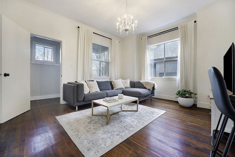 1923 E 1st Avenue Vancouver, BC - 2