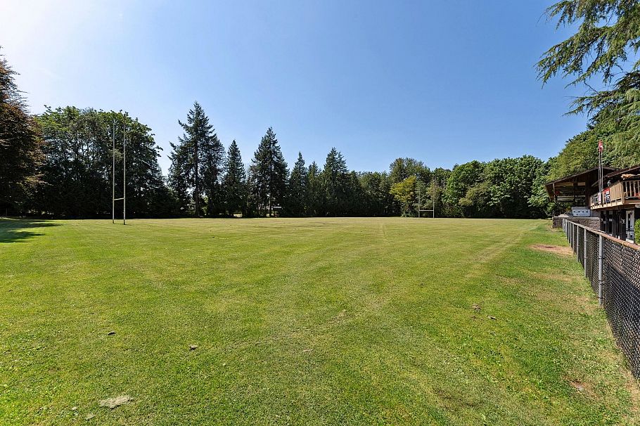 119 2060 Curling Road North Vancouver, BC - 32