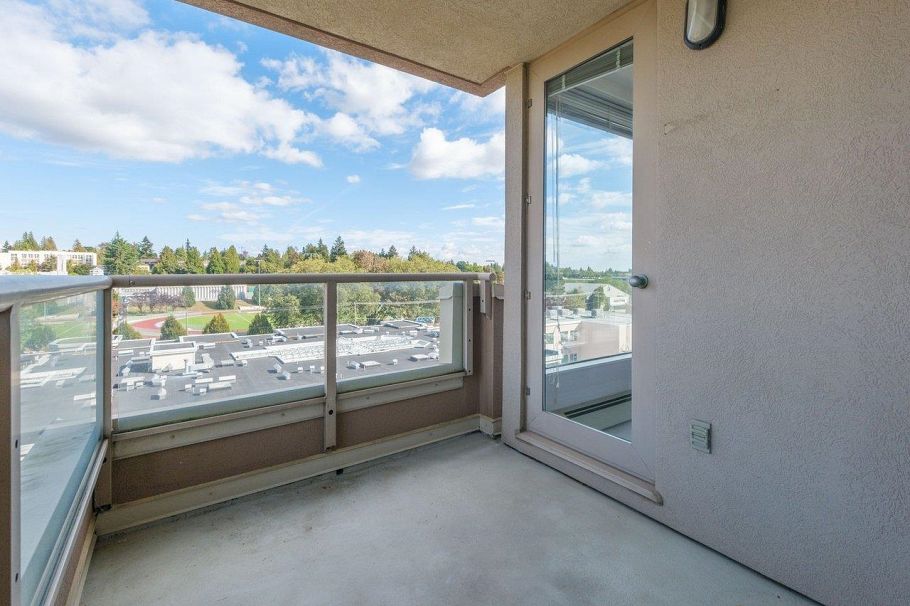 802 2108 W 38th Avenue Vancouver, BC - 32