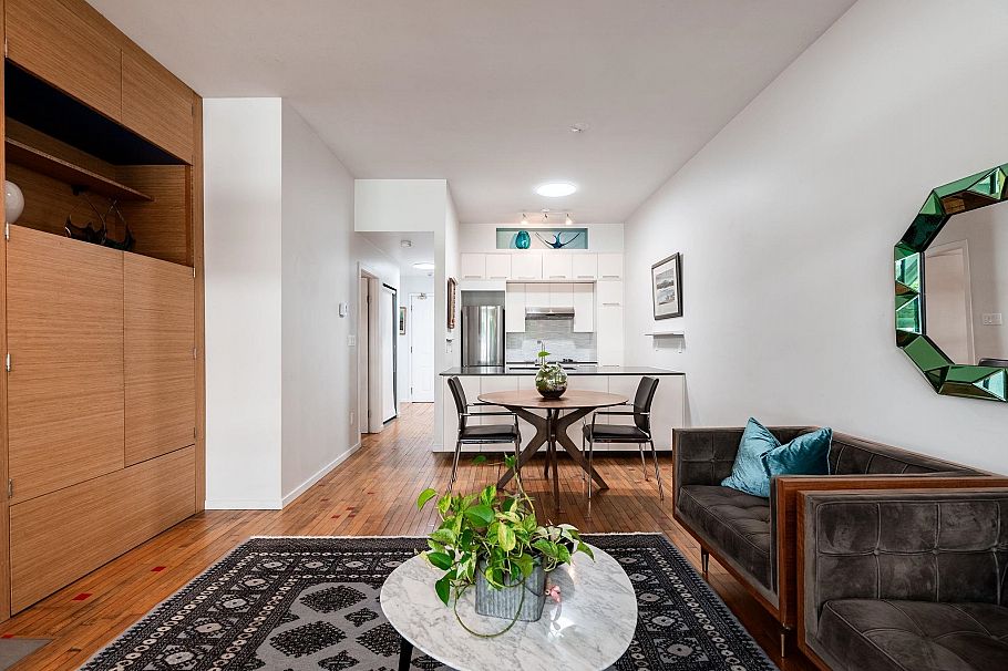 303 700 E Pender Street Vancouver, BC - 7