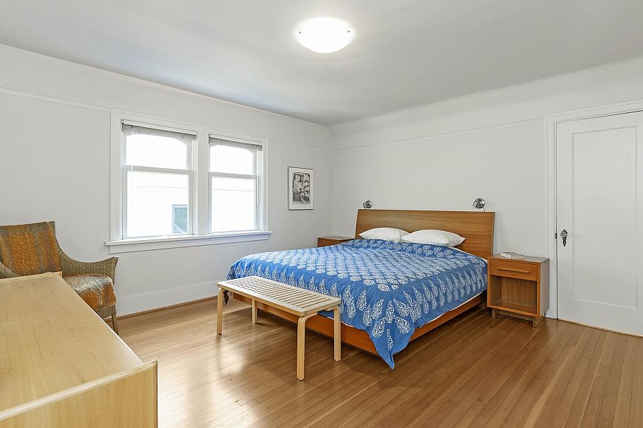 4269 W 13th Avenue Vancouver, BC - 22