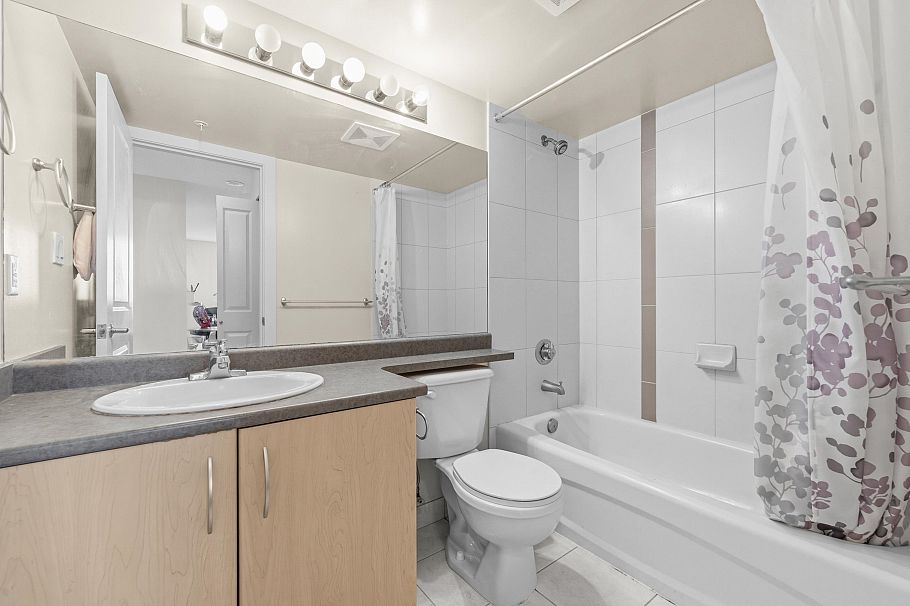 1703 3663 Crowley Drive Vancouver, BC - 19