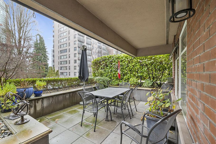 103 828 Gilford Street Vancouver, BC - 6