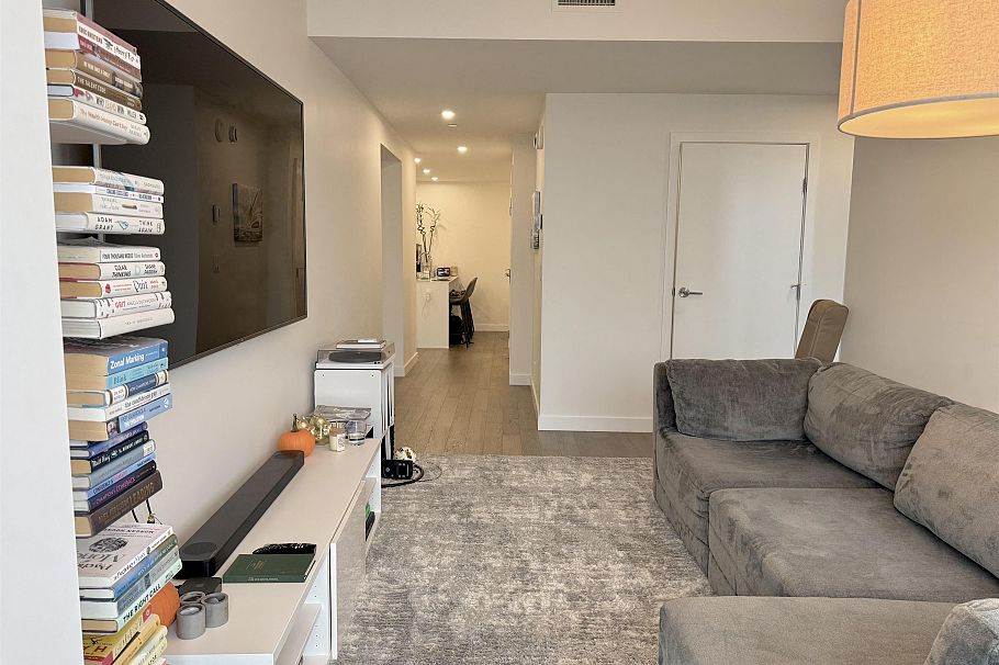 3605 1480 Howe Street Vancouver, BC - 25