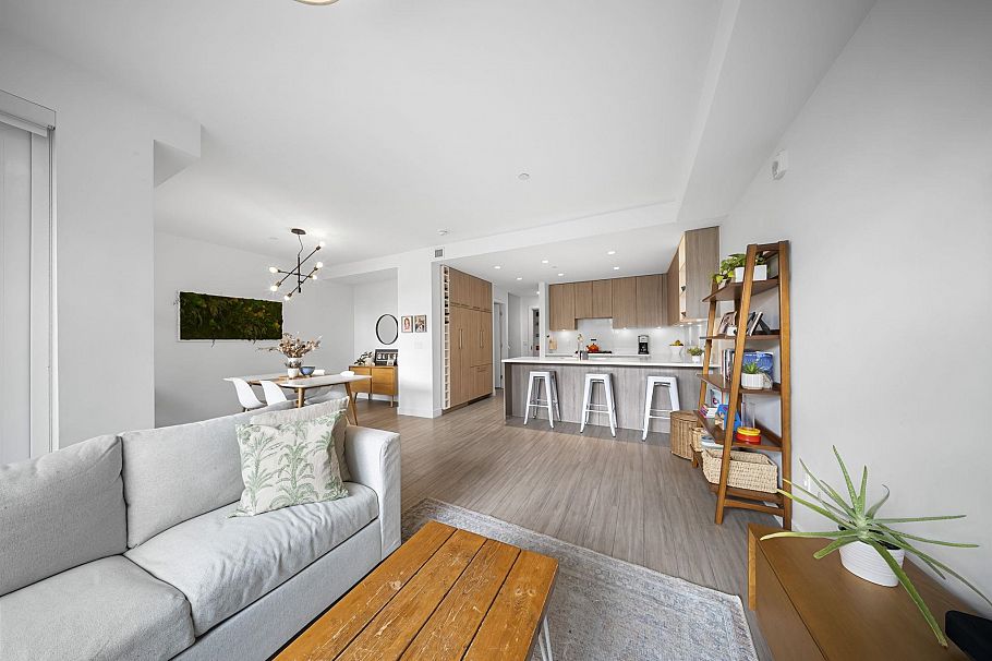 110 707 E 3rd Street North Vancouver, BC - 6