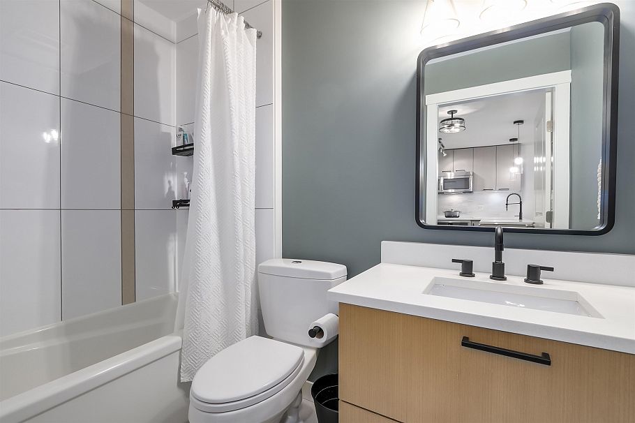 403 688 E 18th Avenue Vancouver, BC - 30