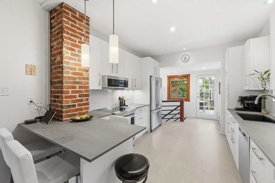 319 E 26th Avenue Vancouver, BC - 11