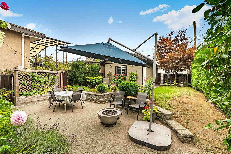 2690 Kitchener Street Vancouver, BC - 24