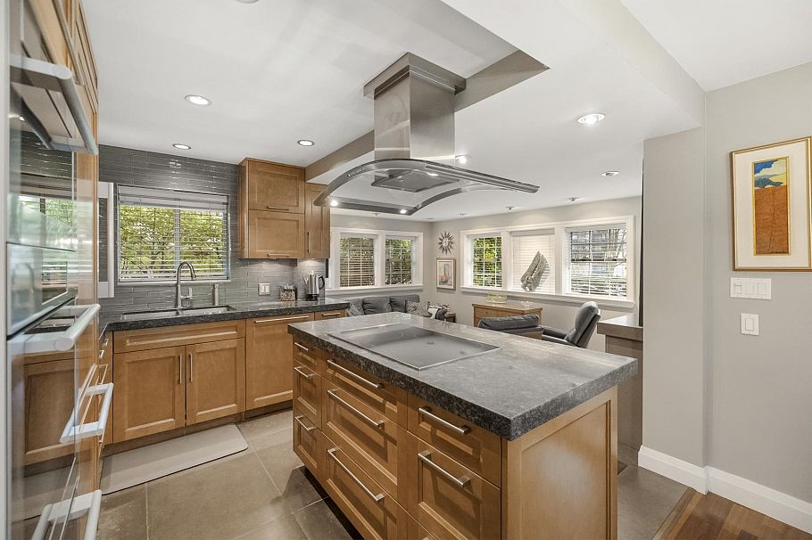 103 828 Gilford Street Vancouver, BC - 18