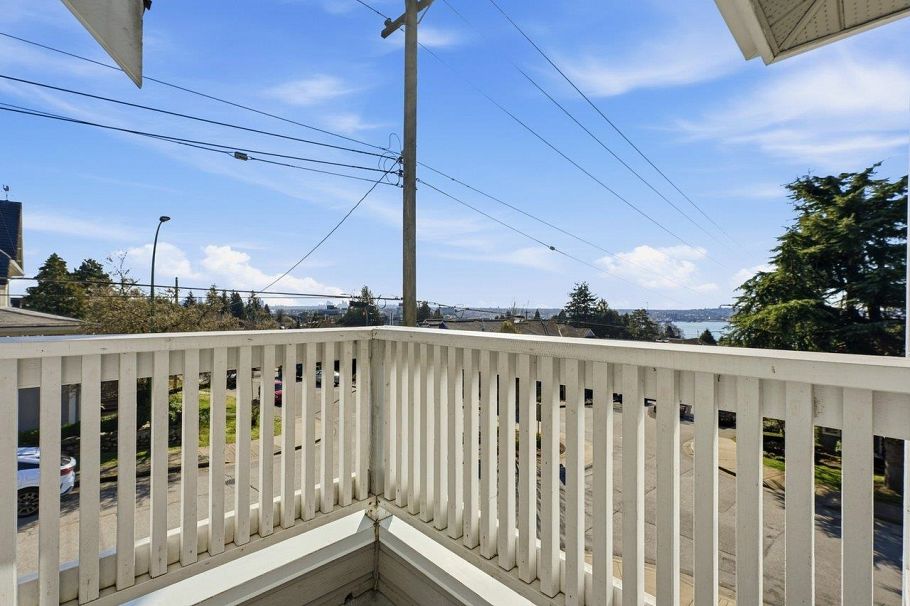 280 E 5th Street North Vancouver, BC - 20