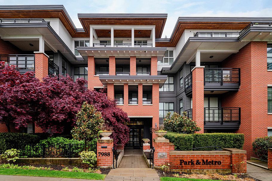 PH2 7988 Yukon Street Vancouver, BC - 9