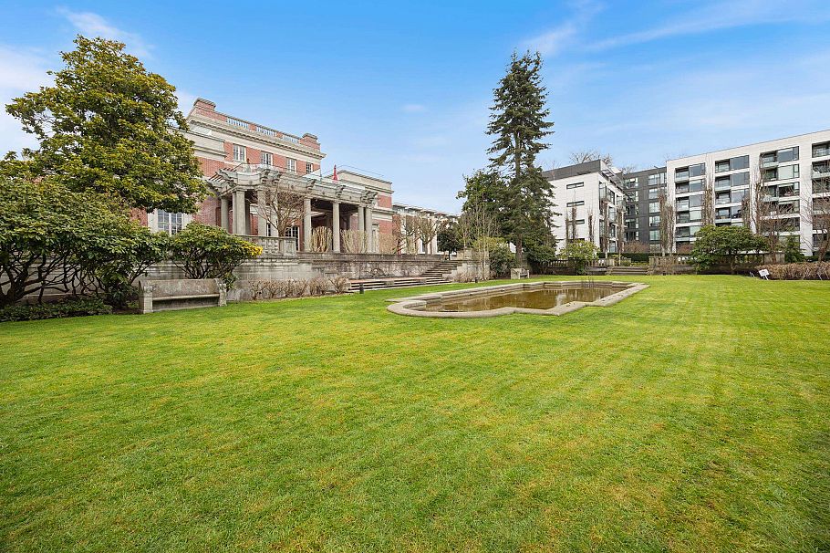 210 7128 Adera Street Vancouver, BC - 31