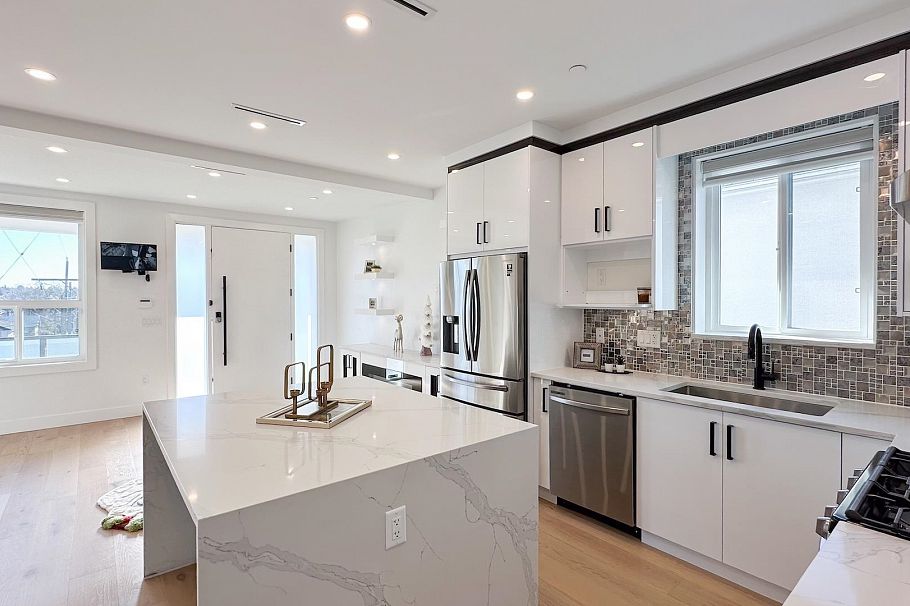 2723 Turner Street Vancouver, BC - 5